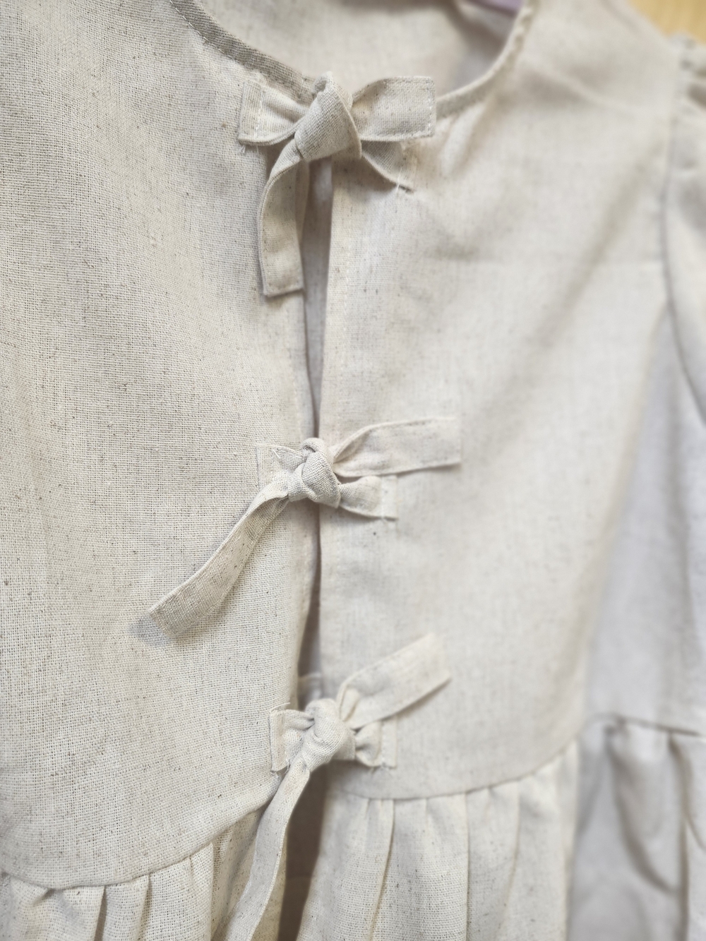 Cream Tie-Front Puff Sleeve Peplum Blouse - Picture 5 of 9